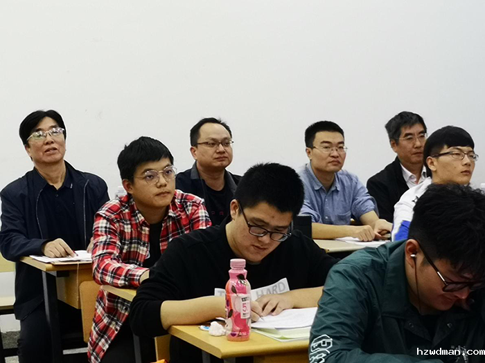 新时代附二院急诊医学教研室老师们